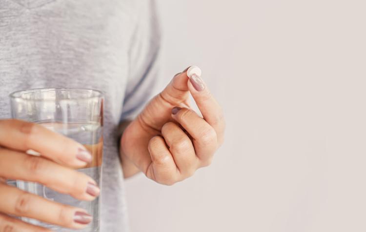 アフターピル（緊急避妊薬）は薬局で処方箋なしで買える？条件や買い方、買える場所とは