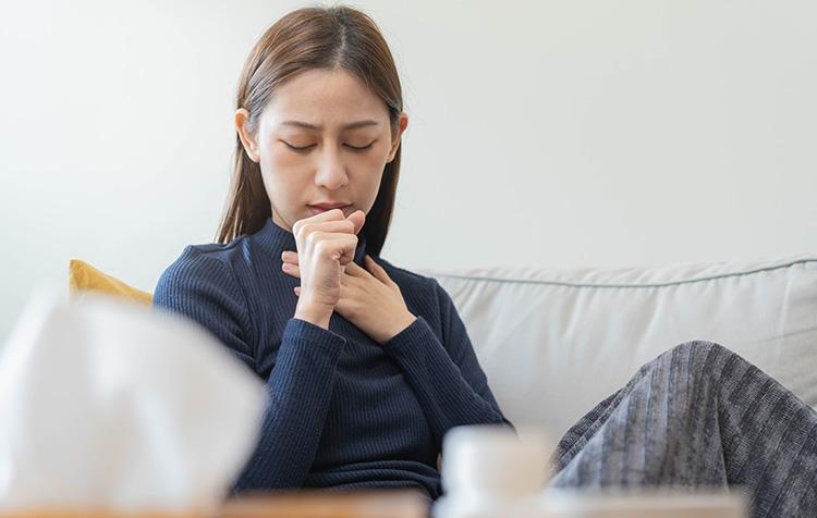 せき(咳)が長引く原因は風邪ではない？止まらないせきへの対処法を紹介