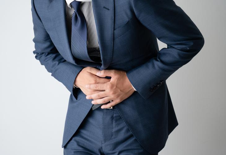 胃痛を緩和するツボとは？胃痛の原因やツボ押し以外の胃痛の対処法も紹介